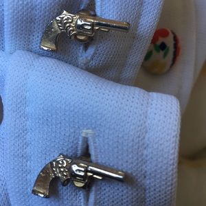 Vintage Pistols Cuff Links